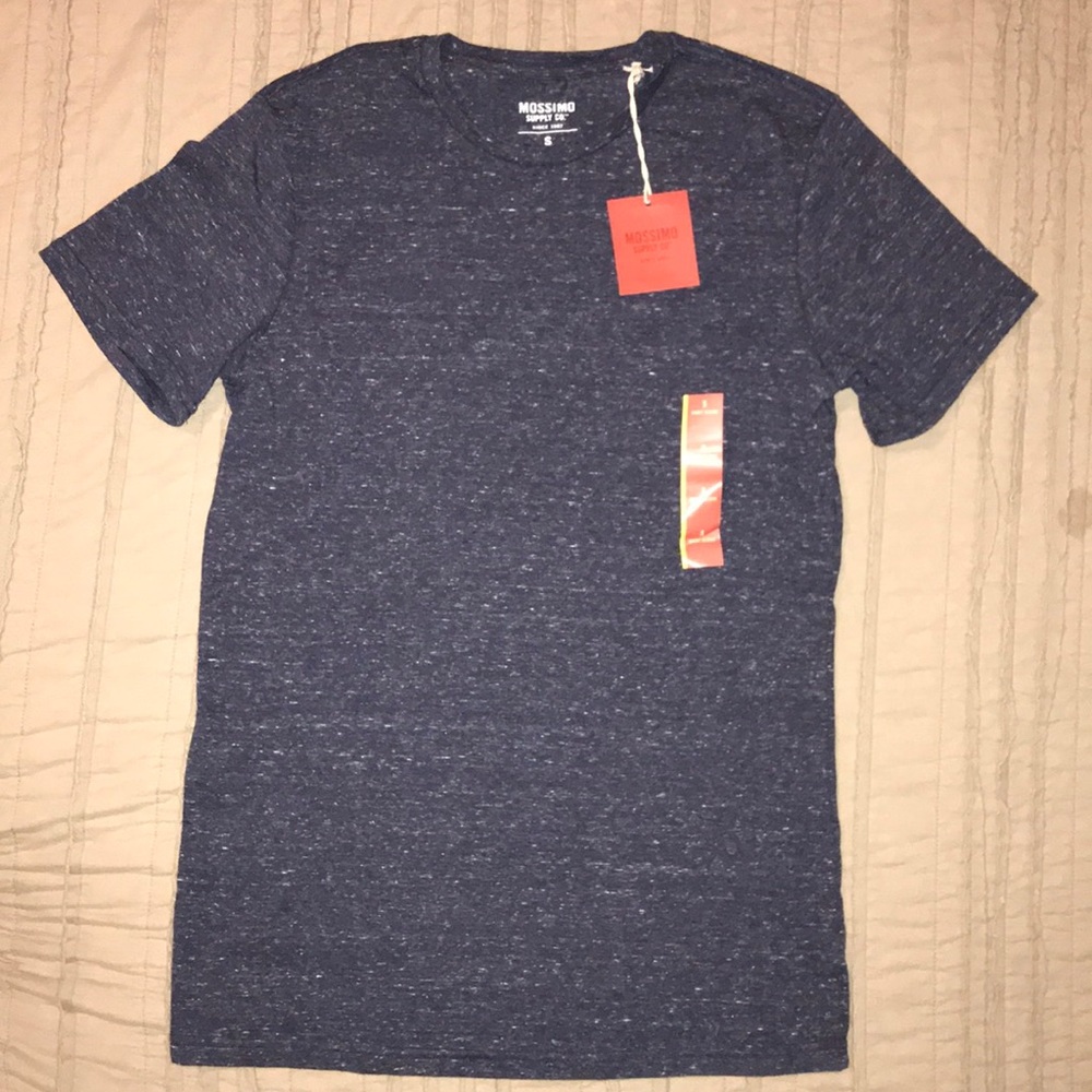 NEW WITH TAGS!! Xavier Navy Tee Small Mossimo